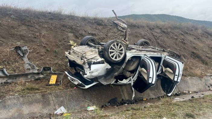 Tokat'ta takla atan milyonluk Audi hurda yığınına döndü