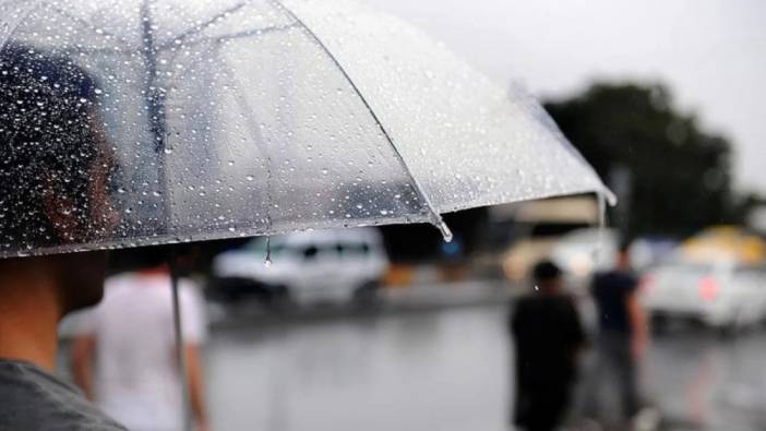 Meteoroloji'den İstanbul dahil birçok il için 'sağanak yağış' uyarısı! Sel, su baskını, heyelan