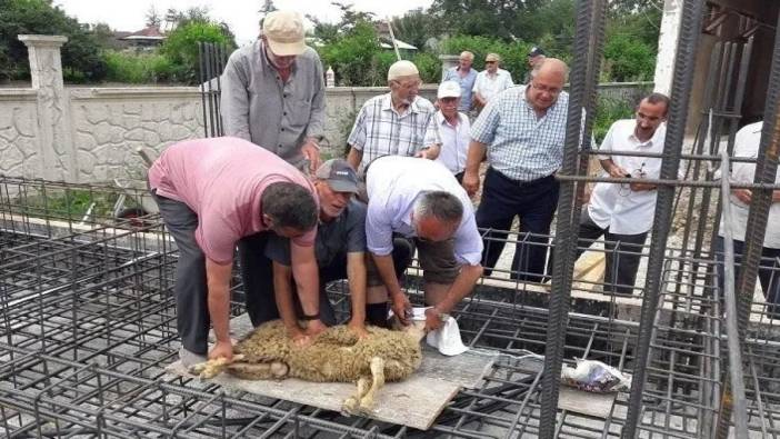 Arnavutköy’de Namazgah Camii’nin temeli atıldı