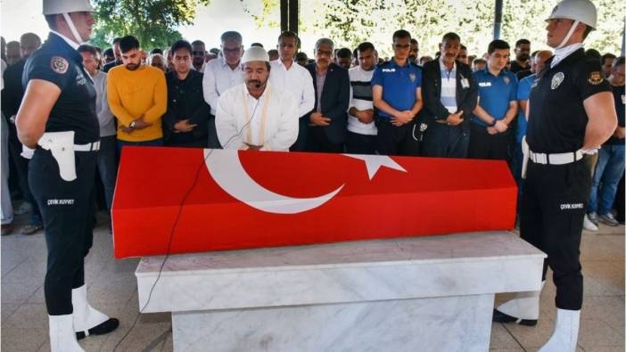 İstanbul’da hayatını kaybeden komiser Adana’da toprağa verildi