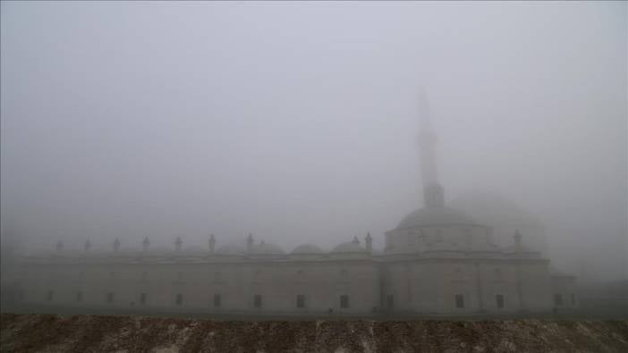 Edirne'de görüş mesafesi 50 metreye düştü