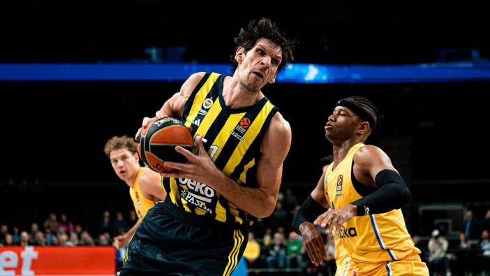 Fenerbahçe Beko'dan müthiş geri dönüş. Fenerbahçe: 84 - Maccabi Tel Aviv: 82