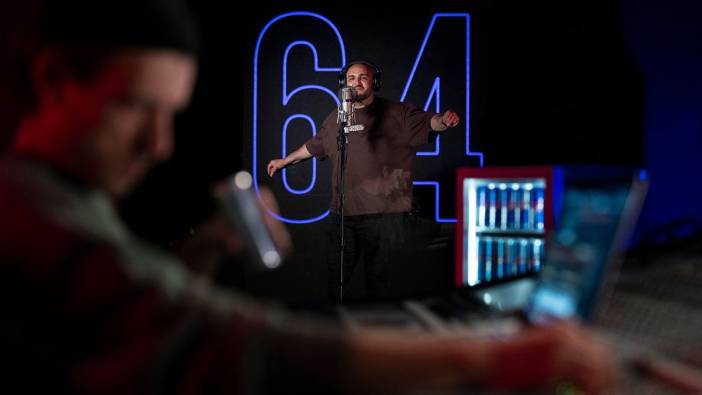 Red Bull 64 Bars’ın Yeni Konuğu: “9 Canlı”