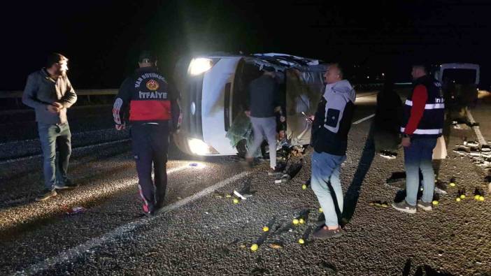 Van’da feci kaza! Minibüs takla attı: 3 yaralı