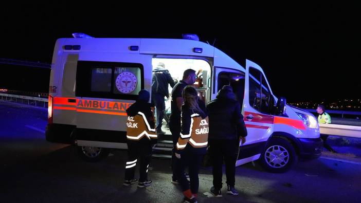 Hasta taşıyan ambulans ve iki araç çarpıştı: 1 ölü, 5 yaralı