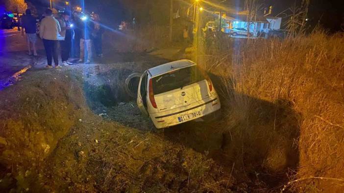 Antalya’da feci kaza! iki otomobil kavşakta birbirine girdi: 3 yaralı var