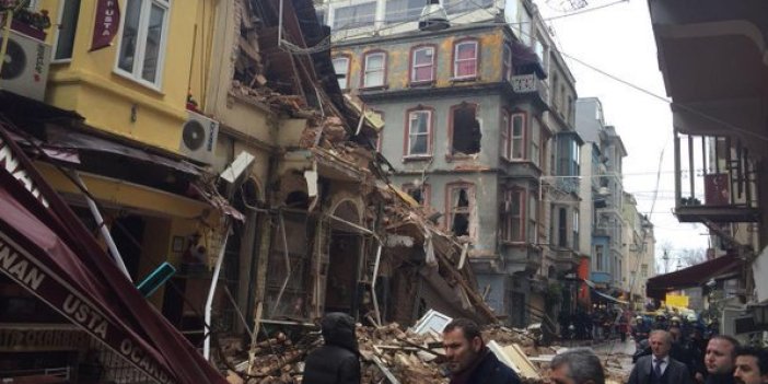 Taksim'de beş katlı bina çöktü