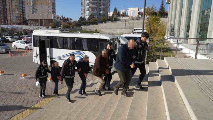 Kırıkkale’de dev skandal! 2,5 milyon liralık "sahte rapor" düzenleyen 3’ü doktor, 18 şüpheli adliyede