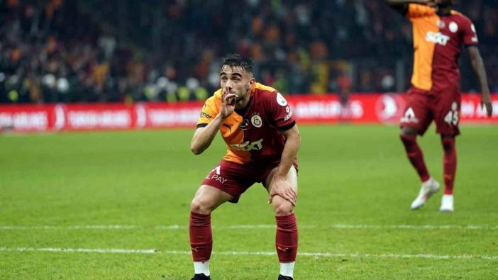 Galatasaray'ın genç yıldızı Yunus Akgün: "Kurduğum hayallerin başındayım"