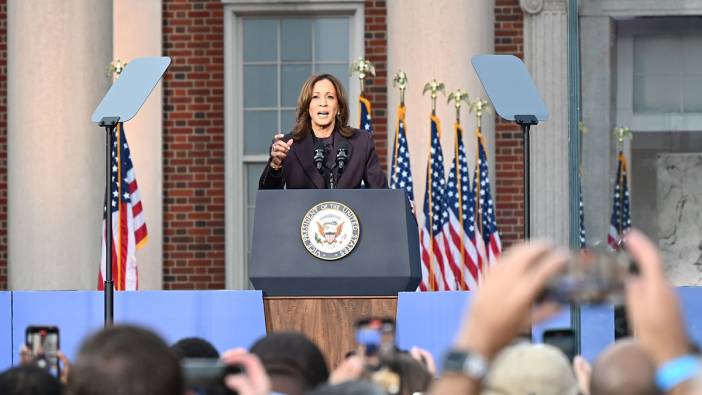 Kamala Harris Trump'a karşı seçim mağlubiyeti sonrasında ilk kez konuştu