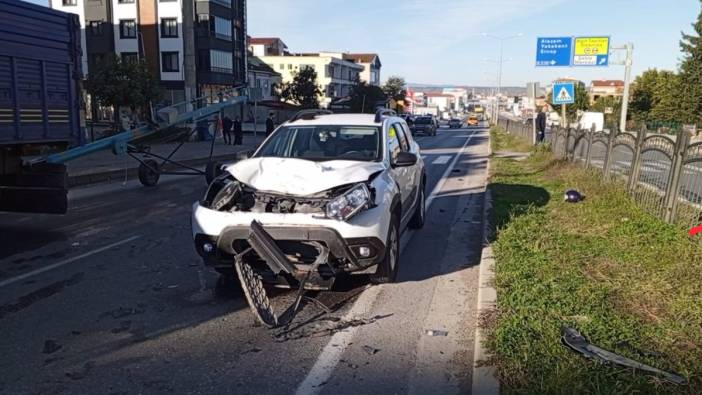 Otomobilin motosiklete çarptığı kaza kamerada; sürücüye adli kontrol