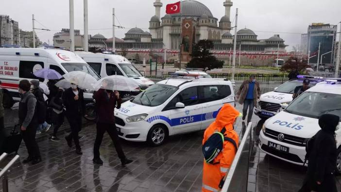 İstanbul'da metro istasyonunda intihar girişimi: Seferler durdu