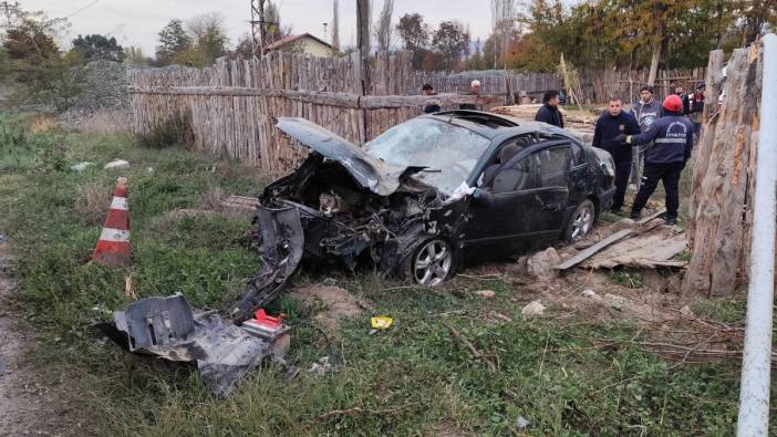 Amasya'da otomobil devrildi: 4 yaralı