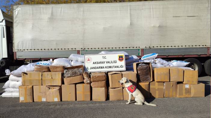 Aksaray'da kaçakçılığa geçit yok: 1.7 ton bandrolsüz tütün ele geçirildi