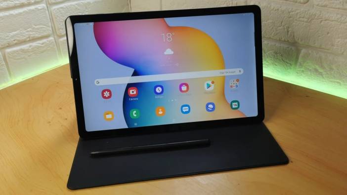 Galaxy Tab S6'ya beklenen güncelleme geldi