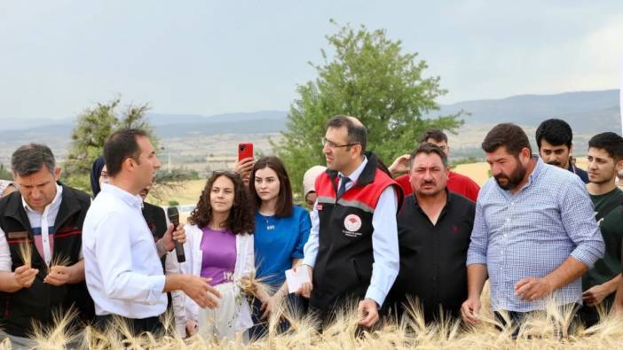 Uşak İl Tarım ve Orman Müdürü Serkan Bilir çiftçileri ziyaret etti