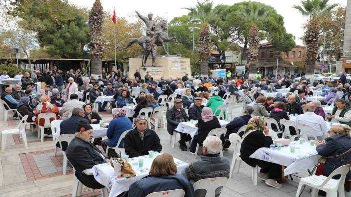 Balıkesir'de zeytinciler yağmur duası ve hayır yaptılar