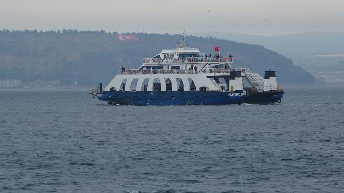 Bozcaada ve Gökçeada’ya tüm feribot seferleri iptal edildi