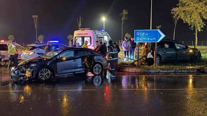 Ordu’da feci kaza! İki otomobil çarpıştı: 5 yaralı