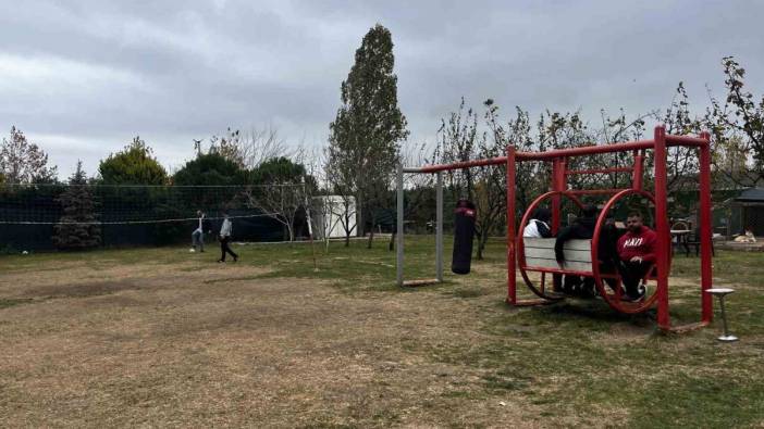 Uyuşturucudan kurtulup, diğer bağımlıları da da kurtarmak için dernek kurdu