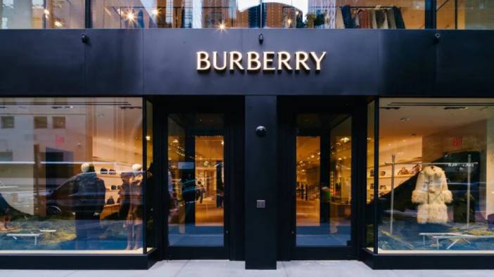 Burberry'de kemer sıkma politikası başlıyor