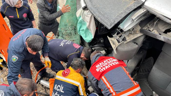 Malatya'da feci kaza: 4 yaralı