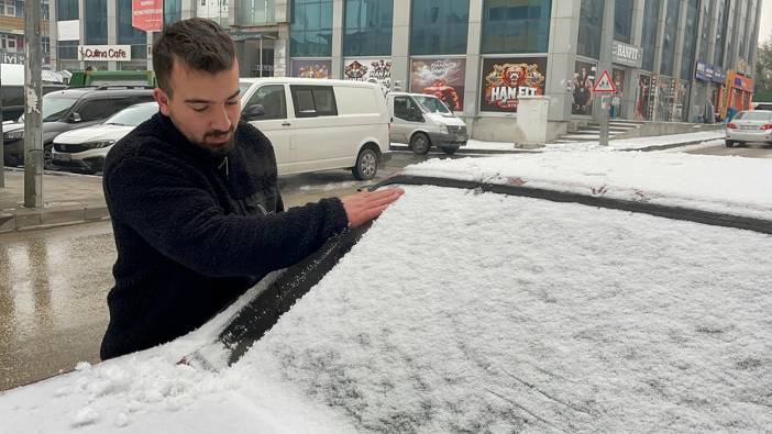 Kars'da kar yağışı etkili oldu