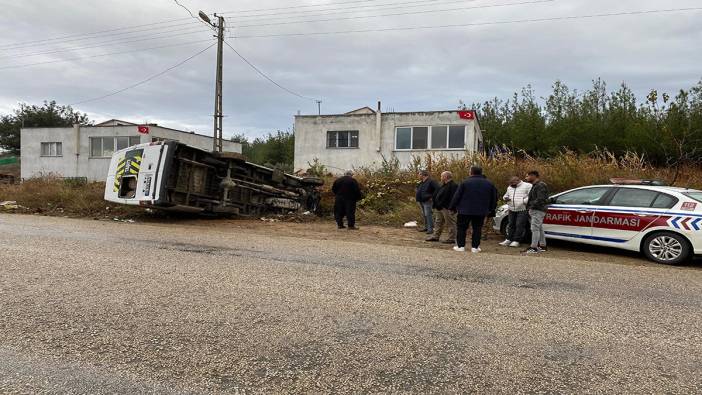 Osmaniye'de öğrenci servisi kaza yaptı: 2 yaralı