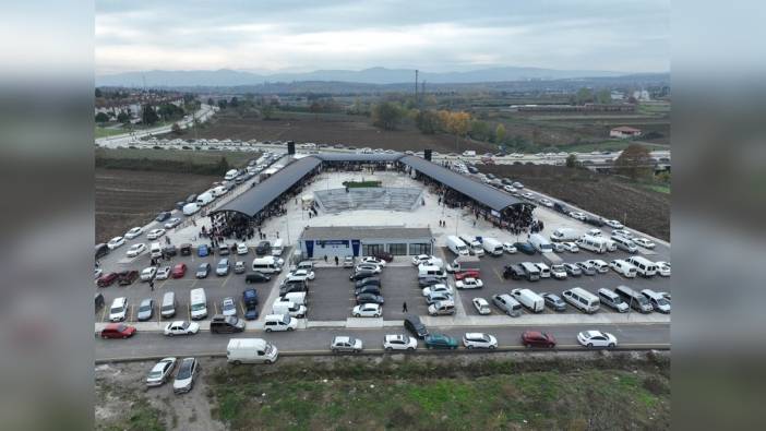 Yenikent bölgesine Giyim ve Kumaş Pazarı açıldı