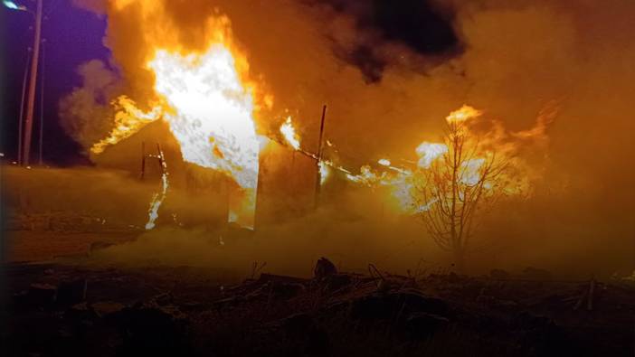 Kahramanmaraş'ta depoda yangın çıktı: 70 ton buğday küle döndü