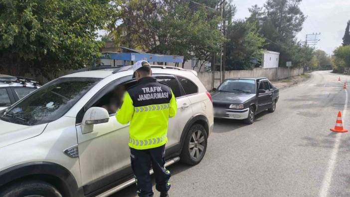 Gaziantep’te 64 sürücüye binlerce lira trafik cezası kesildi