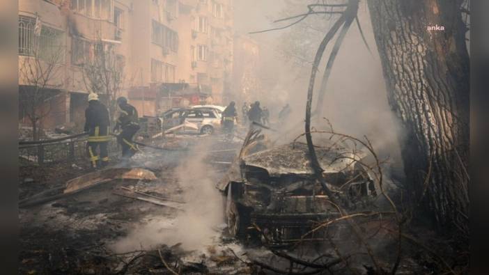 Rusya, Ukrayna’nın Odesa ve Sumi bölgelerini hedef aldı