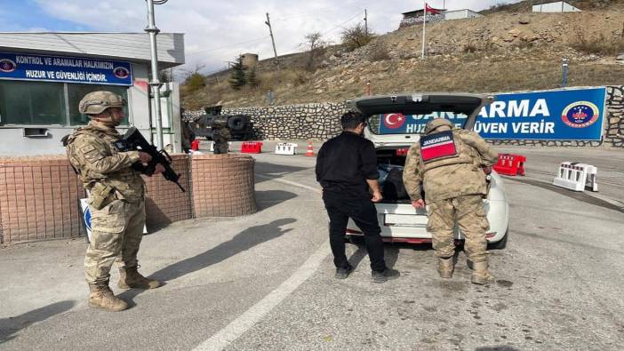 Van’da çeşitli suçlardan aranan 14 kişi tutuklandı