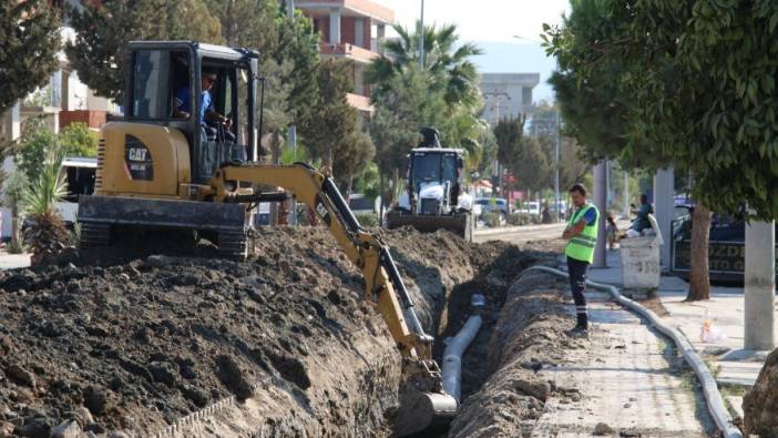 Kaş'taki 40 yıllık içme suyu hattı yenileniyor