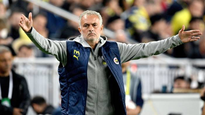 Mourinho 2 eski öğrencisinin peşinde. Devre arasında takımda görmek istiyor