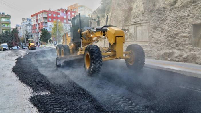 Mardin'de yol bakım ve onarım çalışmaları başladı