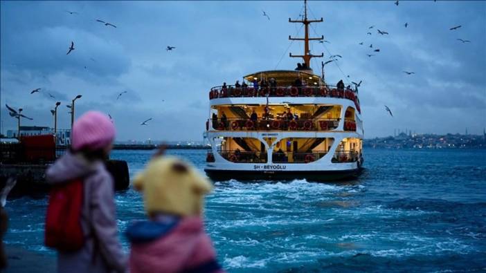 İstanbul’da olumsuz hava koşulları deniz ulaşımını aksattı