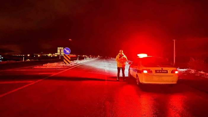 Trafik güvenliğini tehlikeye attı! 4 araç sürücüsüne para cezası yağdı