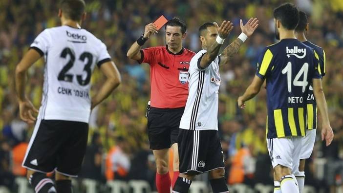 Eski hakemden ortalığı karıştıracak itiraf: Beşiktaş’ın Fenerbahçe’ye karşı golünü ve penaltısını vermedim