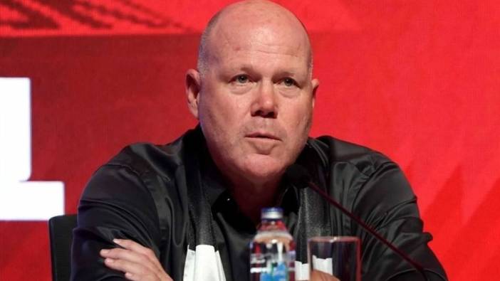 Beşiktaş’ta görevden alınan Friedel tesisteki odasında bekliyor