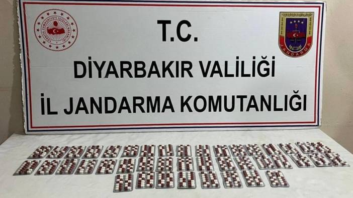 Diyarbakır’da yüzlerce uyuşturucu hap ile yakalandı