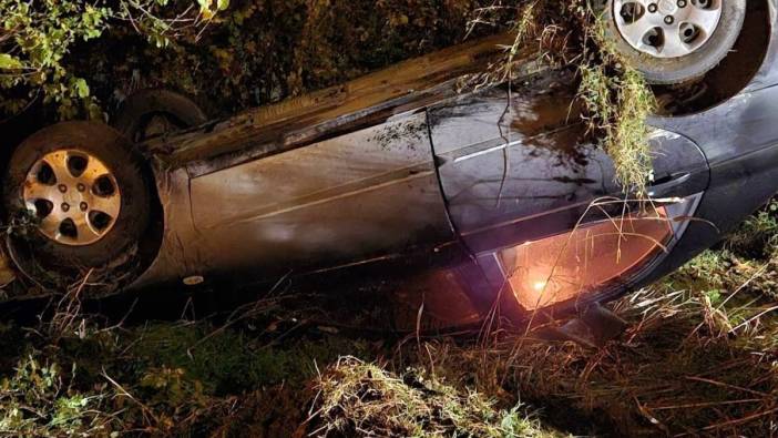 Sakarya'da takla atan otomobilden hafif yaralı kurtuldu