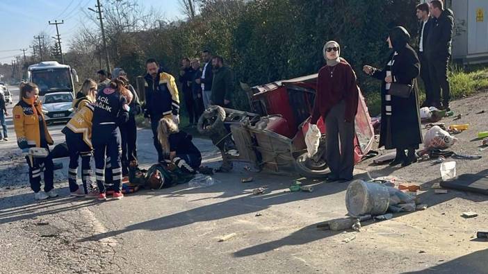 Sakarya’da feci kaza! Baba hayatını kaybetti, oğlu yaralandı