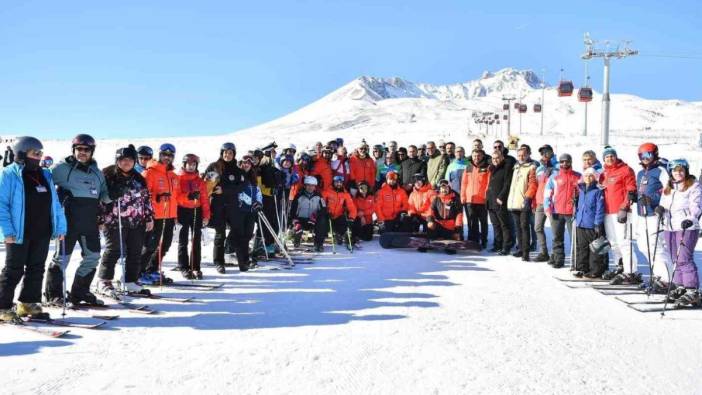 Erciyes’te kayak sezonu başladı