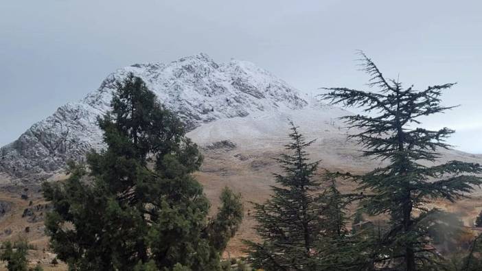 Antalya'nın yüksek kesimleri beyaza büründü