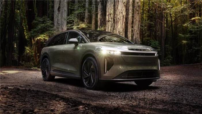 Lucid Motors’un Gravity SUV’u üretim bandından indi