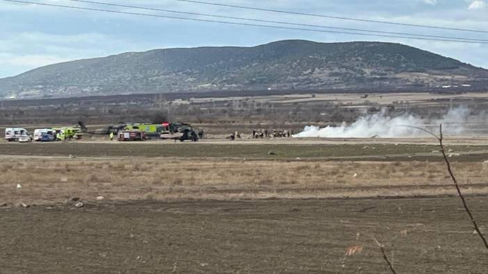 Isparta'da akaryakıt istasyonunun yanına askeri helikopter düştü: 6 asker şehit