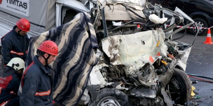İstanbul'da trafik kazası: 2 ölü