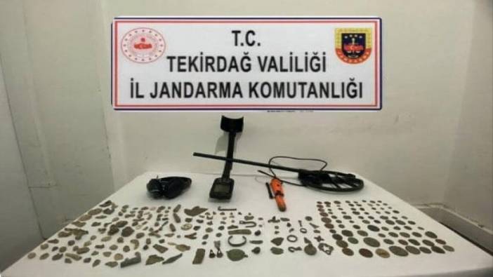 Tekirdağ'da tarihi eser operasyonu: 150 Obje ve 80 sikke ele geçirildi