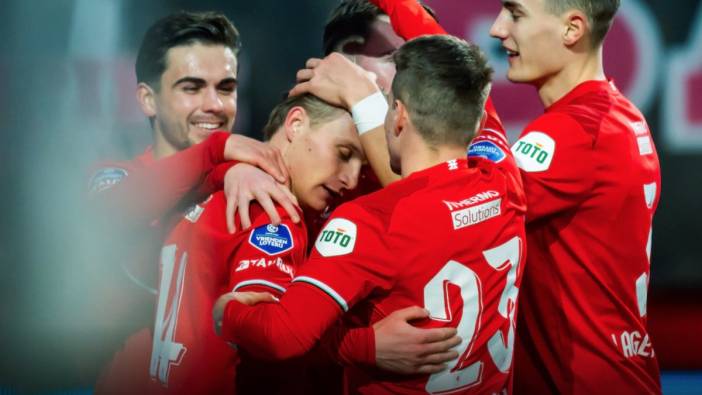 Twente, FC Groningen'i 2-0 yendi